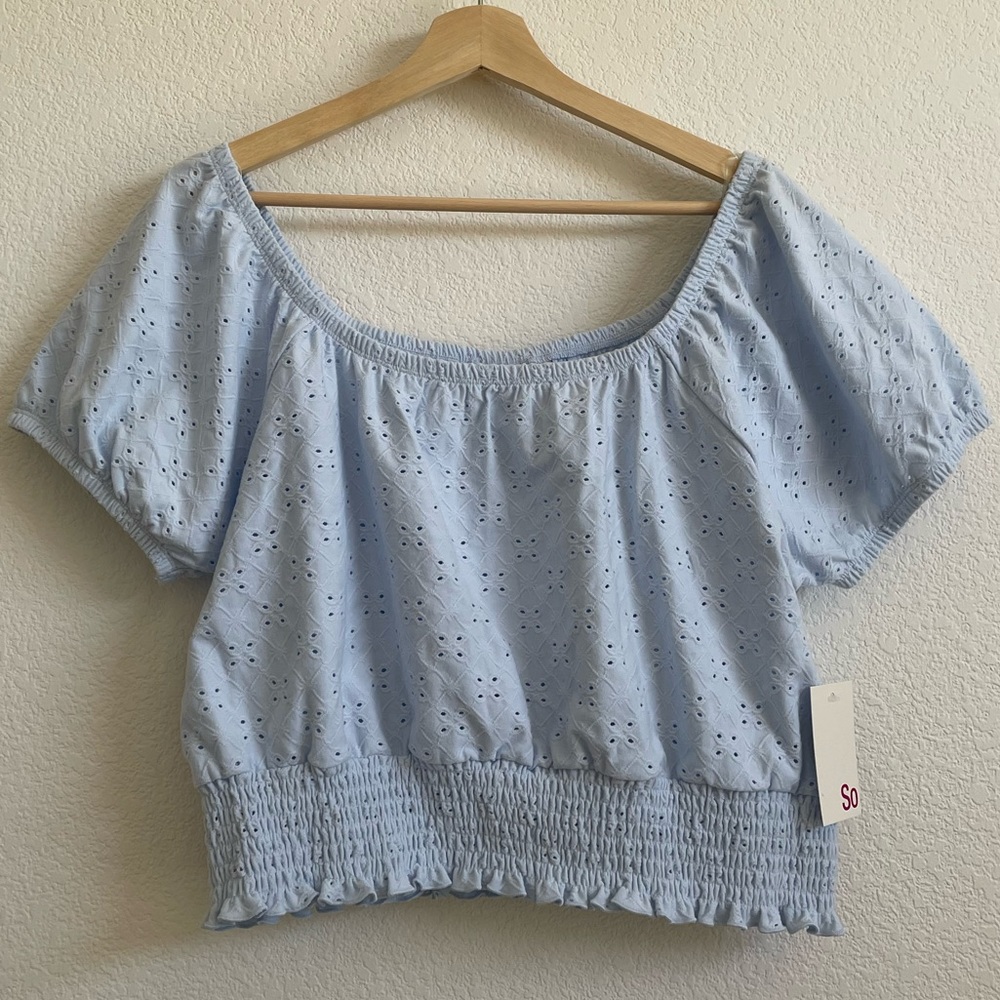 Eyelet Puff-sleeve Crop Top by So- Size XL - New with Tags